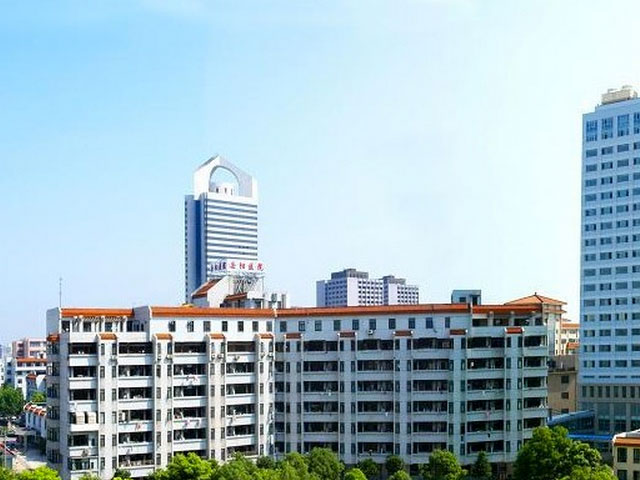 上海中醫藥大學附屬岳陽中西醫結合醫院